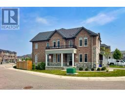 305 CLAY STONES STREET, Newmarket, Ontario