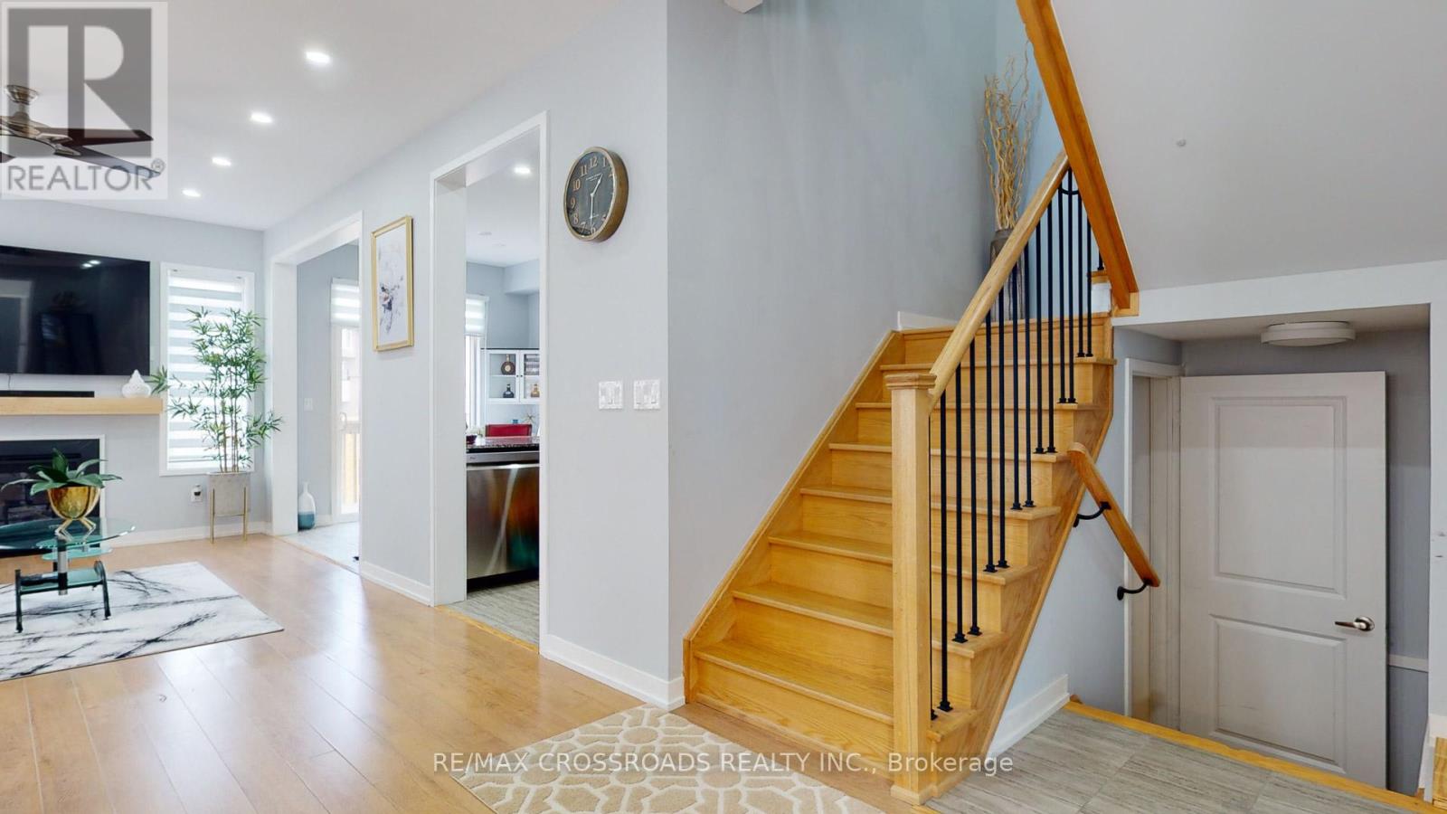 305 Clay Stones Street, Newmarket, Ontario L3X 0M1 - Photo 23 - N12553362