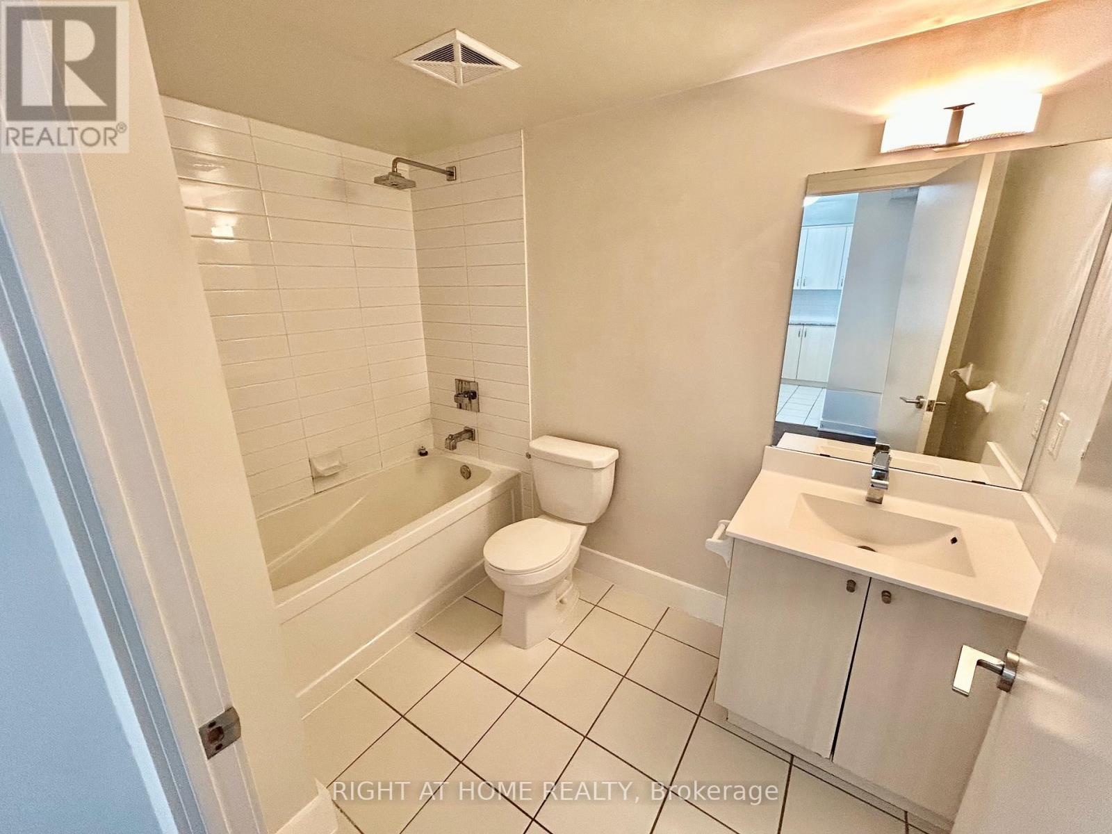 1708 - 5740 Yonge Street, Toronto, Ontario  M2M 0B1 - Photo 17 - C12553388