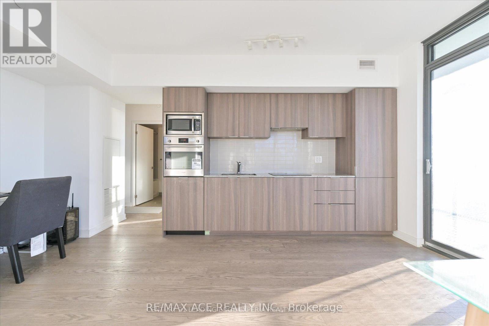 4408 - 11 Wellesley Street, Toronto, Ontario  M4Y 1E8 - Photo 11 - C12553404