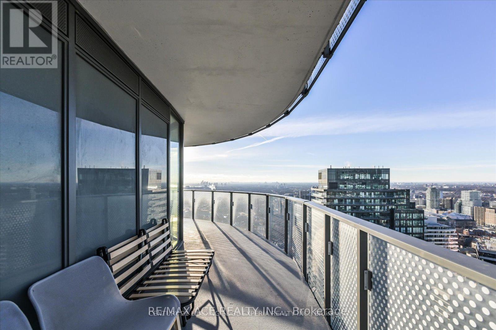 4408 - 11 Wellesley Street, Toronto, Ontario  M4Y 1E8 - Photo 25 - C12553404