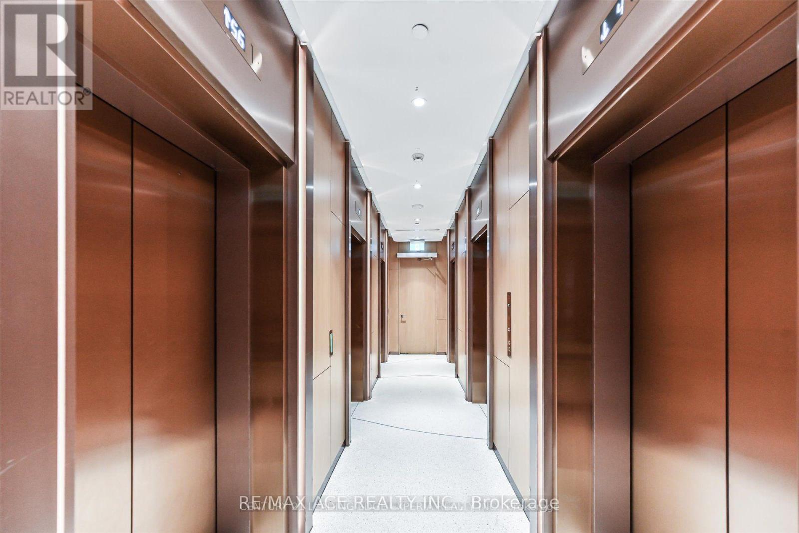 4408 - 11 Wellesley Street, Toronto, Ontario  M4Y 1E8 - Photo 6 - C12553404