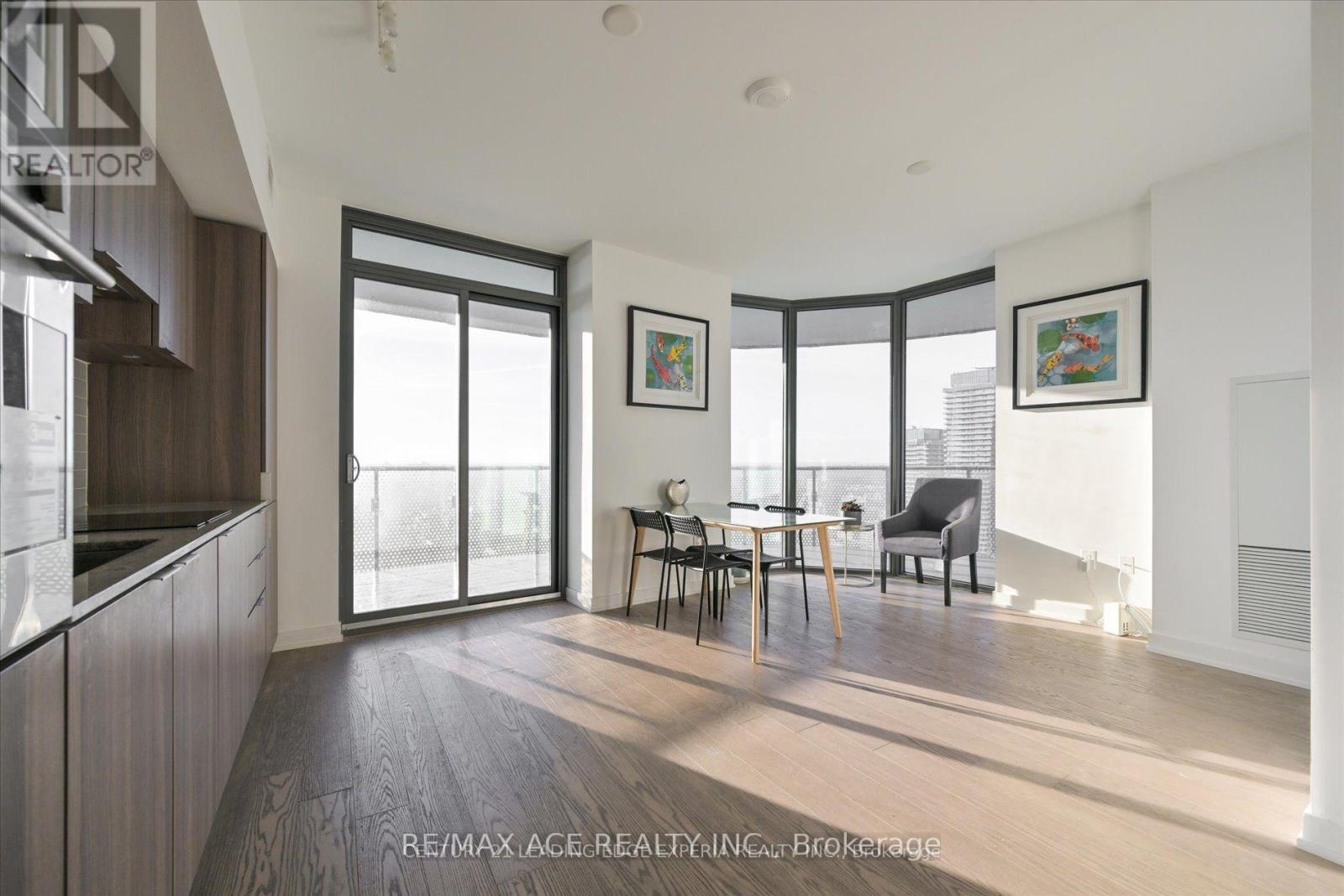 4408 - 11 Wellesley Street, Toronto, Ontario  M4Y 1E8 - Photo 8 - C12553404