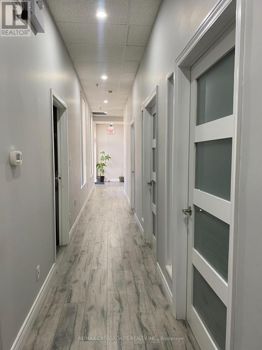 589 Middlefield Road, Toronto, Ontario  M1V 2Z1 - Photo 3 - E12553386