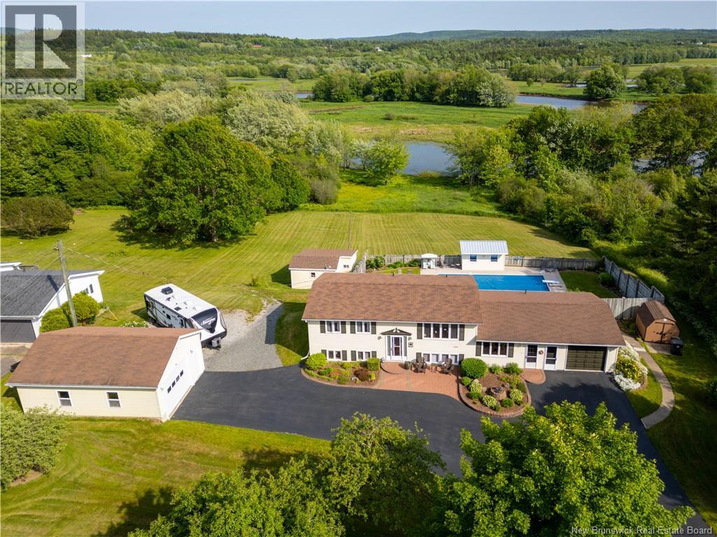 1496 Main Street, Hampton, New Brunswick  E5N 6H1 - Photo 5 - NB127654