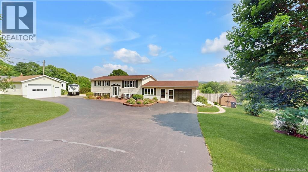 1496 Main Street, Hampton, New Brunswick  E5N 6H1 - Photo 7 - NB127654