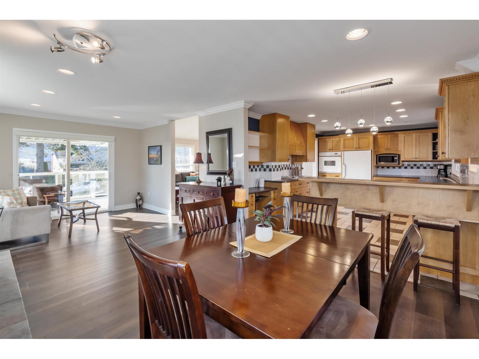 15531 ROPER AVENUE, White Rock, British Columbia