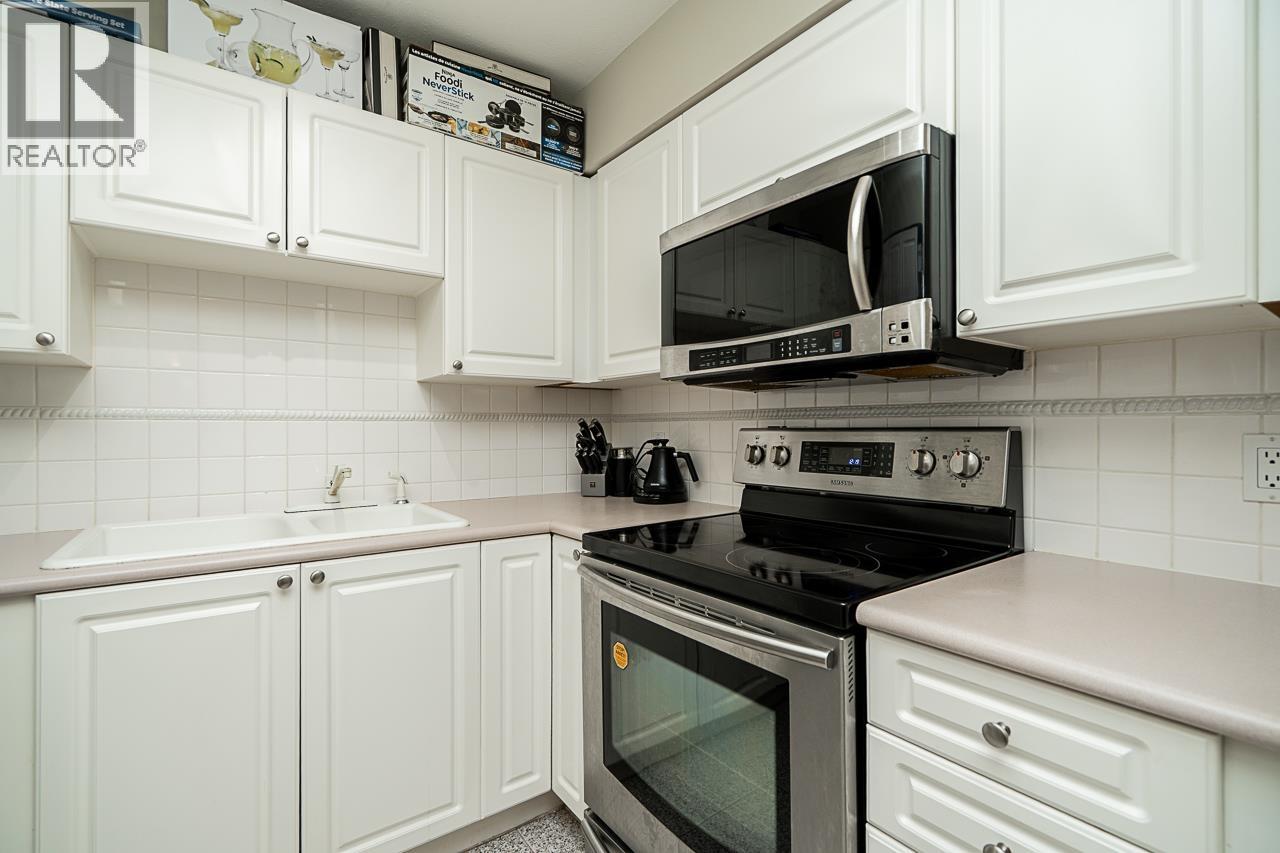 304 488 Helmcken Street, Vancouver, British Columbia  V6B 6E4 - Photo 14 - R3060046