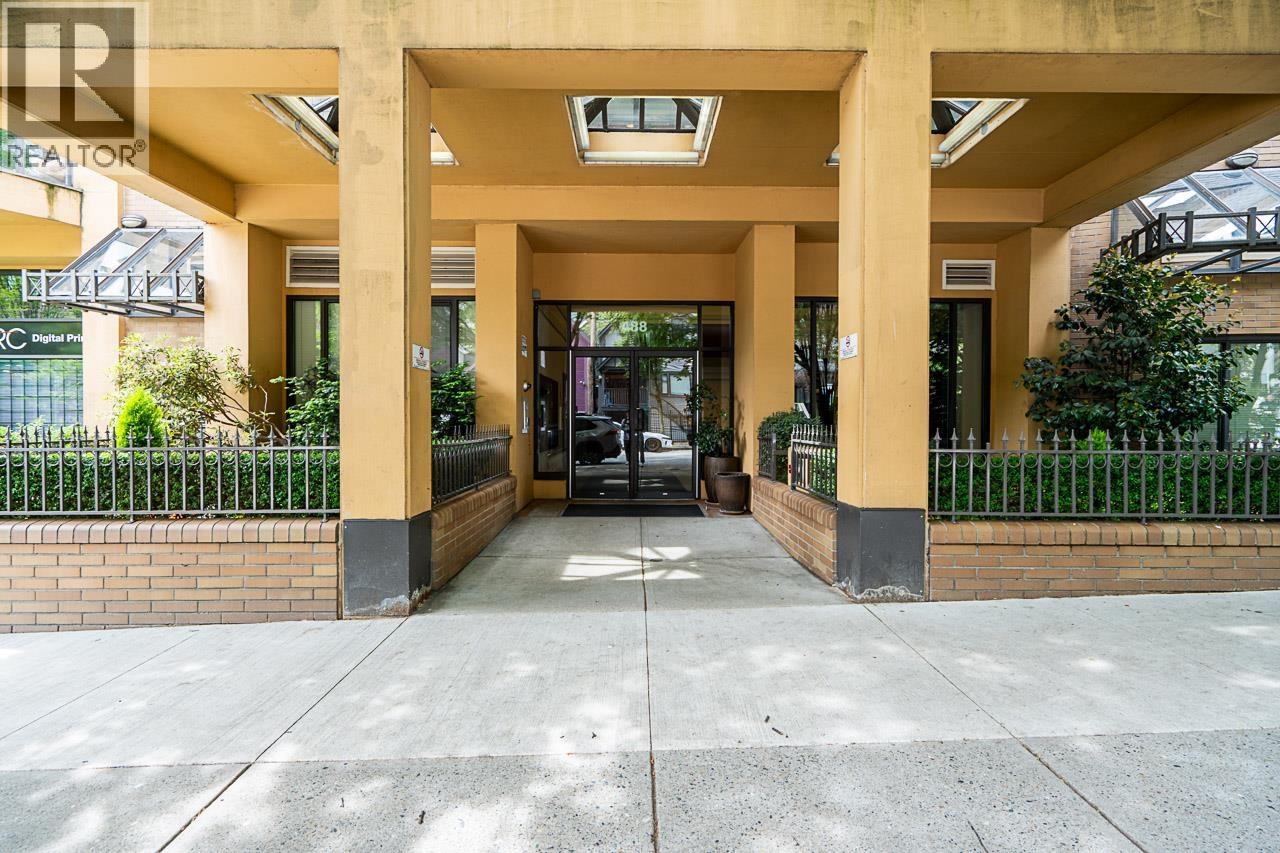 304 488 Helmcken Street, Vancouver, British Columbia  V6B 6E4 - Photo 1 - R3060046