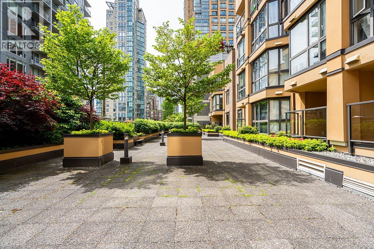 304 488 Helmcken Street, Vancouver, British Columbia  V6B 6E4 - Photo 29 - R3060046