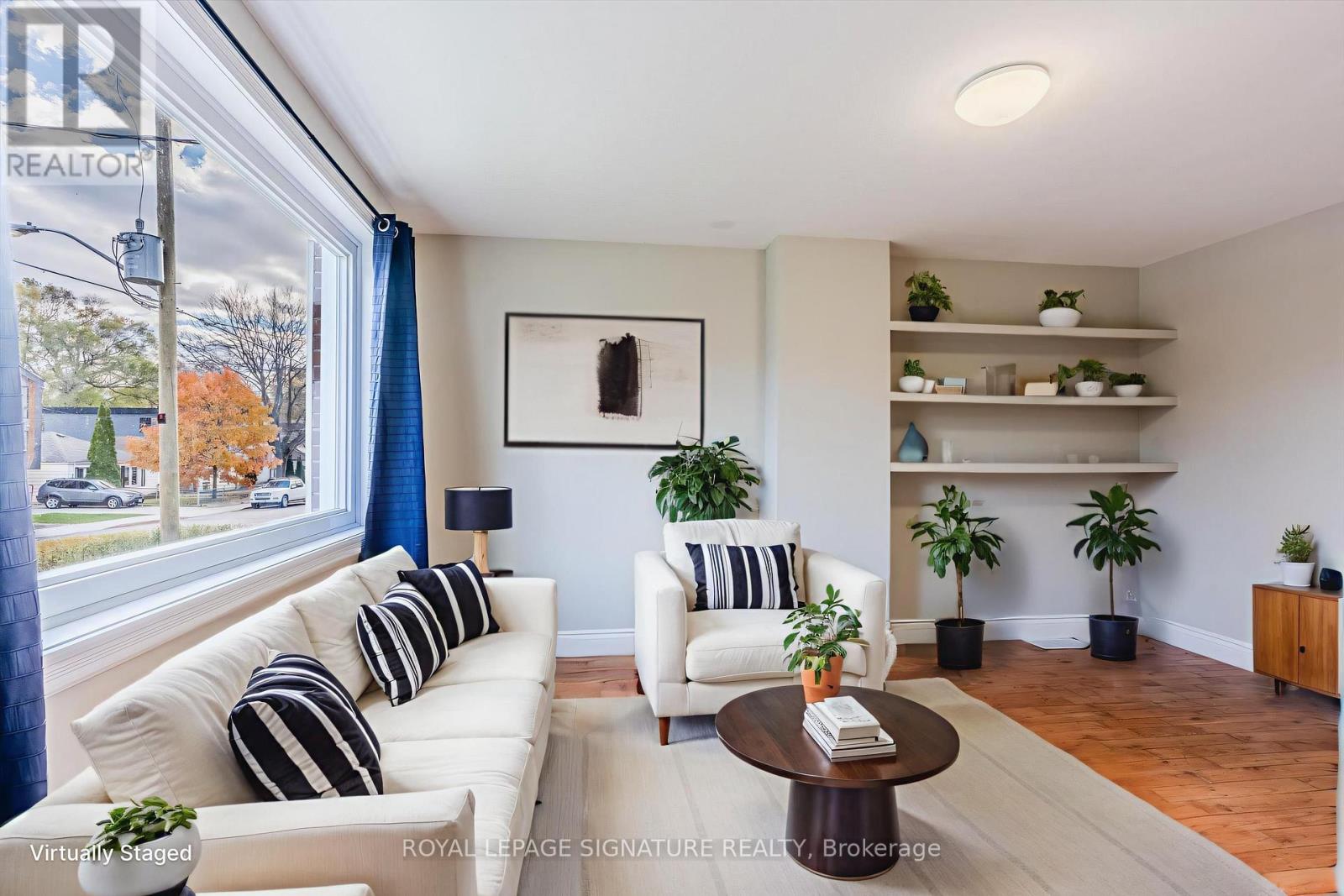 136 Meighen Avenue, Toronto, Ontario M4B 2H9 - Photo 2 - E12553298