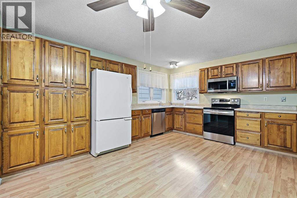 27 Sunmount Crescent Se, Calgary, Alberta  T2X 1V9 - Photo 13 - A2271250