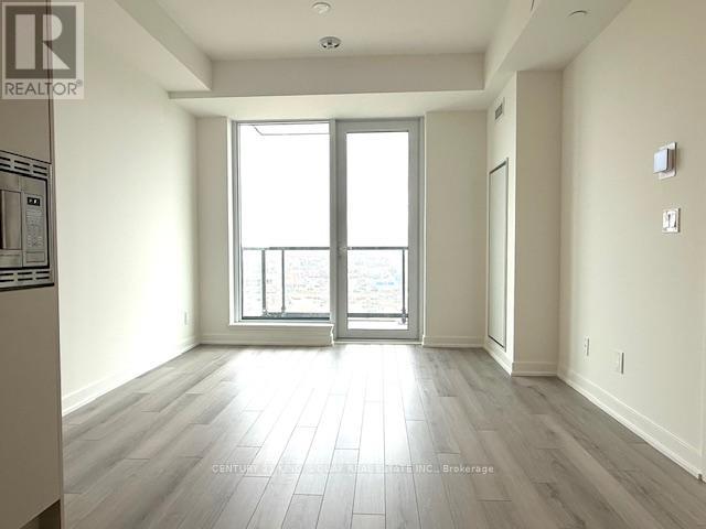 1007 - 3071 Trafalgar Road, Oakville, Ontario  L6H 8C6 - Photo 4 - W12553402