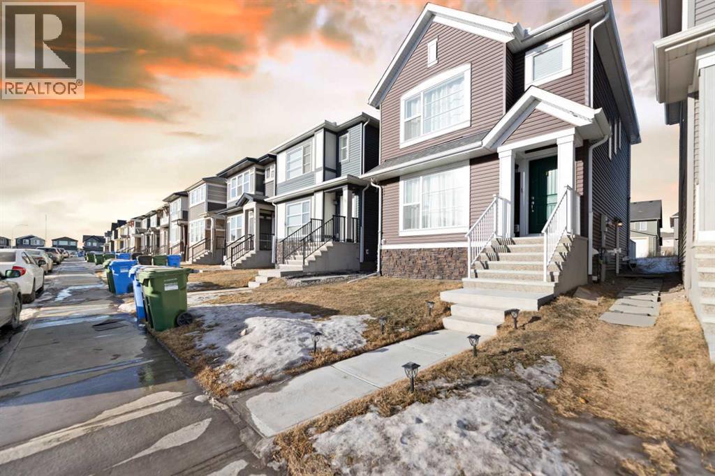 72 Corner Glen Avenue Ne, Calgary, Alberta  T3N 2L7 - Photo 2 - A2254026