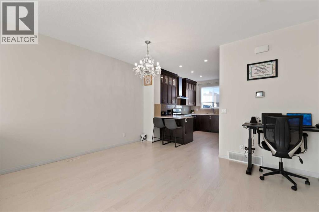 72 Corner Glen Avenue Ne, Calgary, Alberta  T3N 2L7 - Photo 16 - A2254026