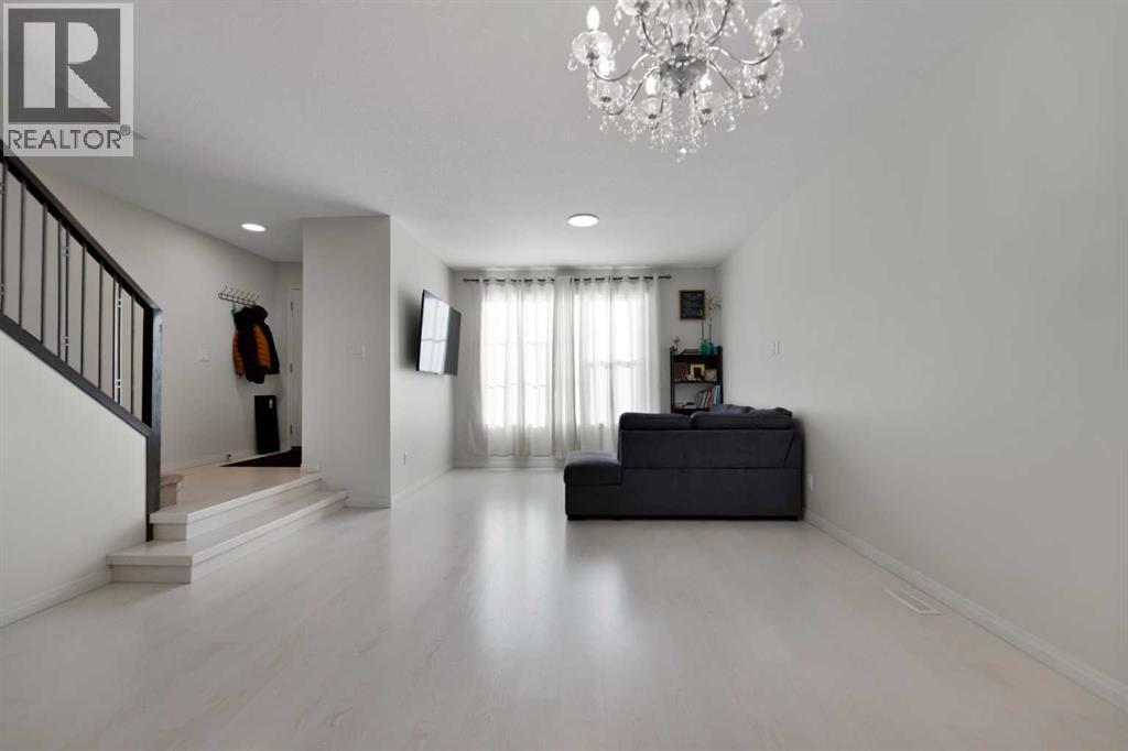 72 Corner Glen Avenue Ne, Calgary, Alberta  T3N 2L7 - Photo 14 - A2254026