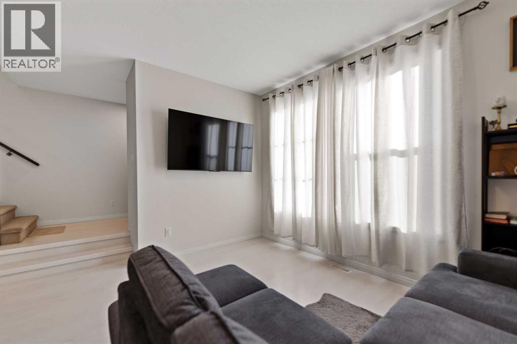 72 Corner Glen Avenue Ne, Calgary, Alberta  T3N 2L7 - Photo 17 - A2254026