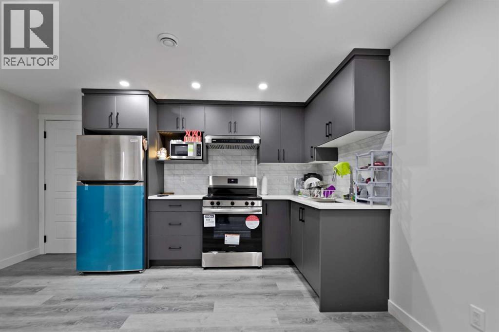 72 Corner Glen Avenue Ne, Calgary, Alberta  T3N 2L7 - Photo 30 - A2254026