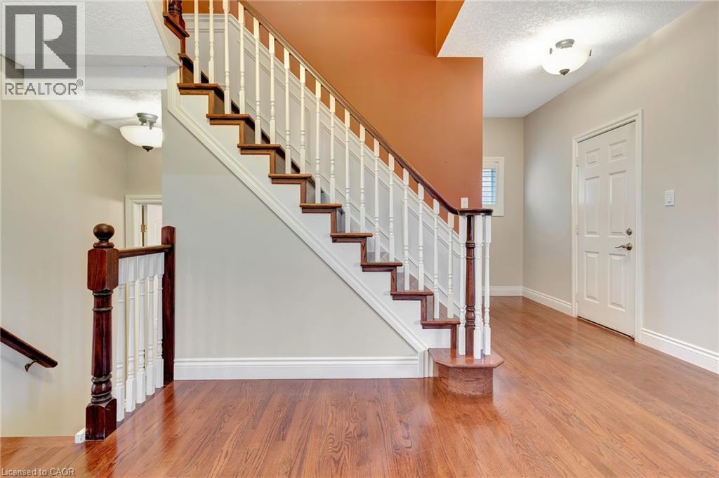 537 Windjammer Way, Waterloo, Ontario N2K 3Y5 - Photo 7 - 40788271