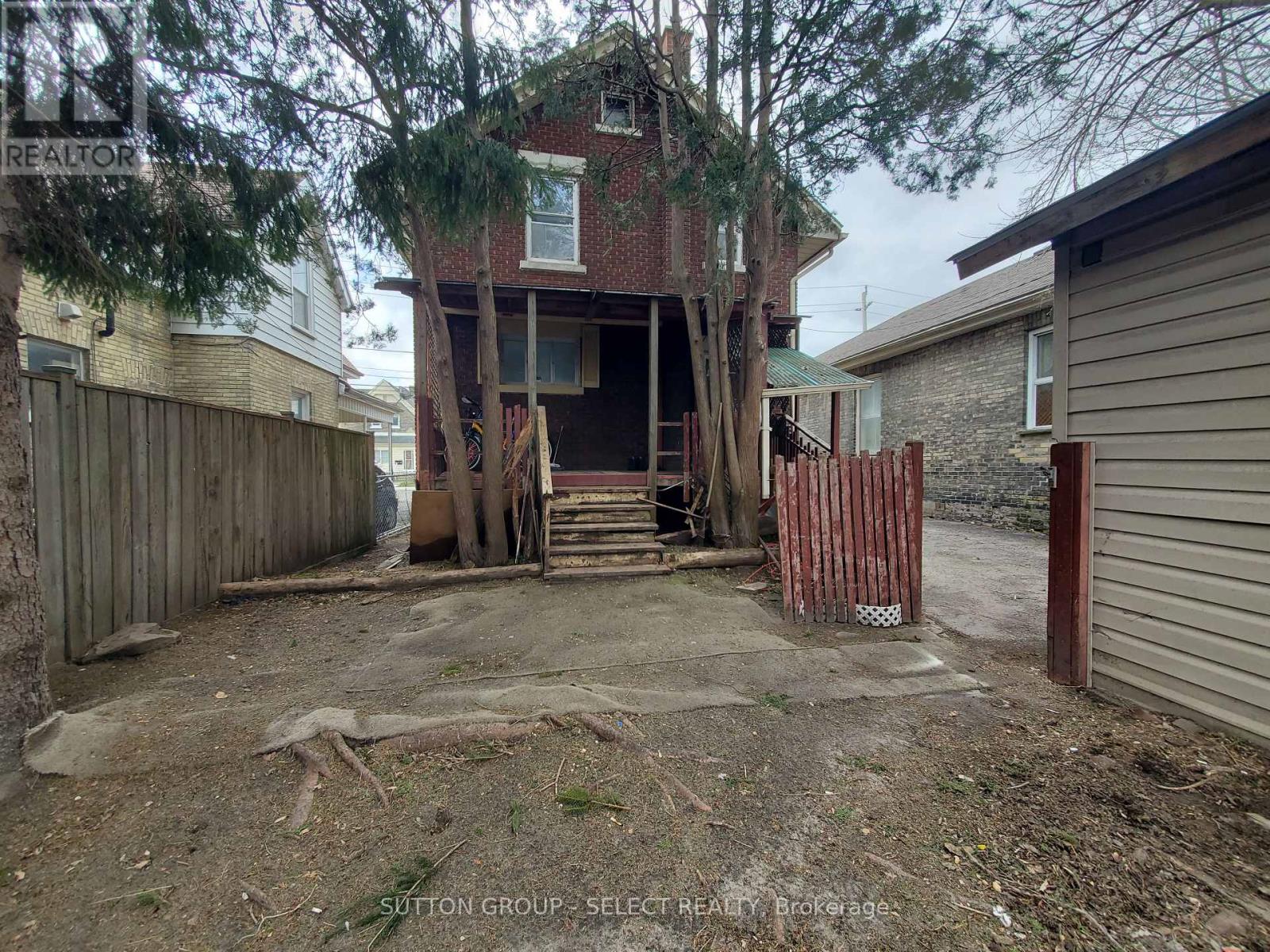 764 King Street, London East, Ontario  N5W 2X4 - Photo 18 - X12553428