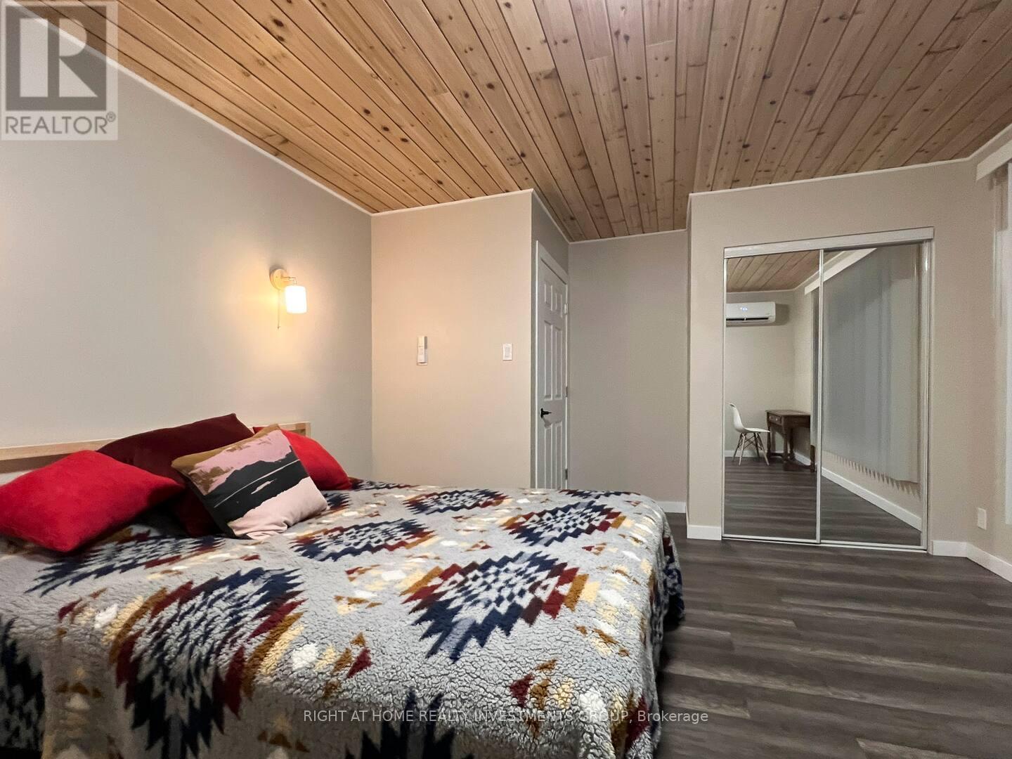 284 Kawartha Hideaway Road, Trent Lakes, Ontario  K0L 1J0 - Photo 13 - X12553396