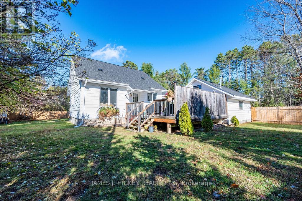 143 Boundary Road, Deep River, Ontario K0J 1P0 - Photo 2 - X12553468