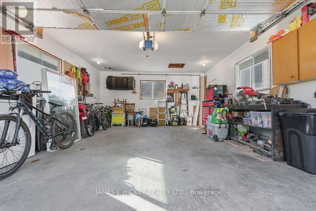 143 Boundary Road, Deep River, Ontario K0J 1P0 - Photo 29 - X12553468