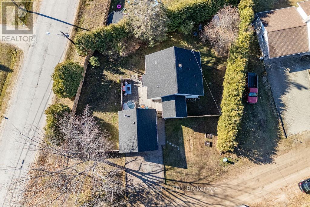 143 Boundary Road, Deep River, Ontario K0J 1P0 - Photo 30 - X12553468