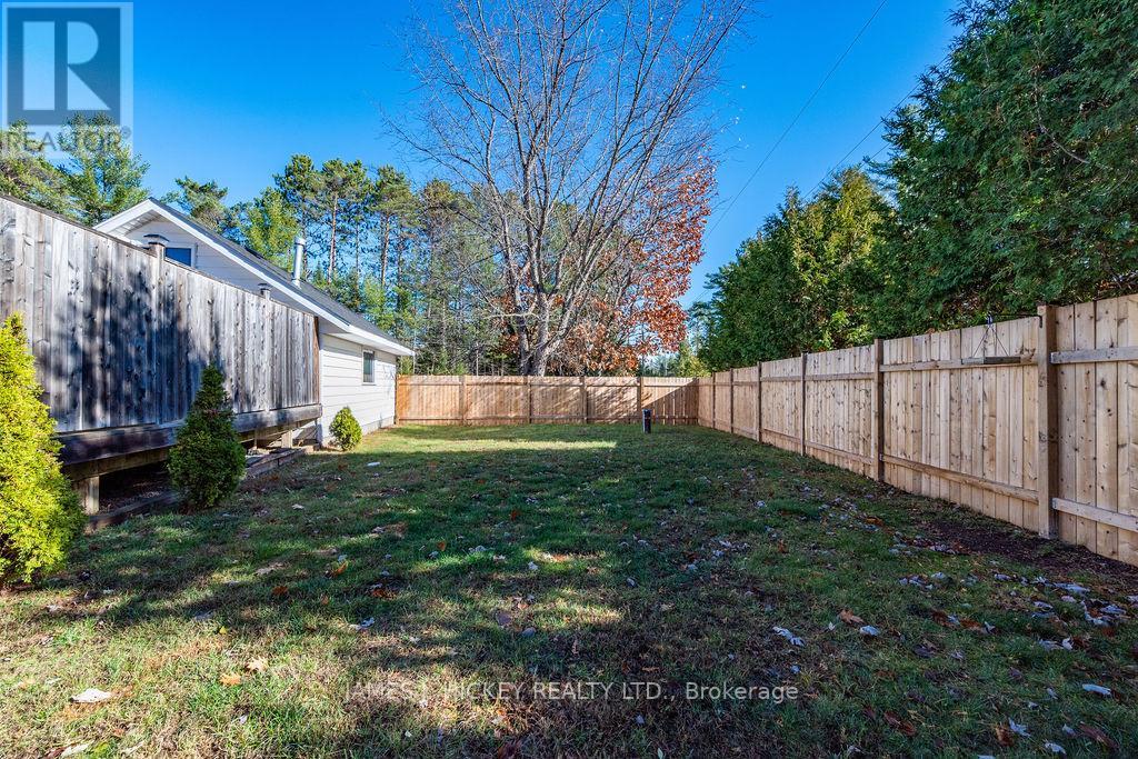 143 Boundary Road, Deep River, Ontario K0J 1P0 - Photo 38 - X12553468