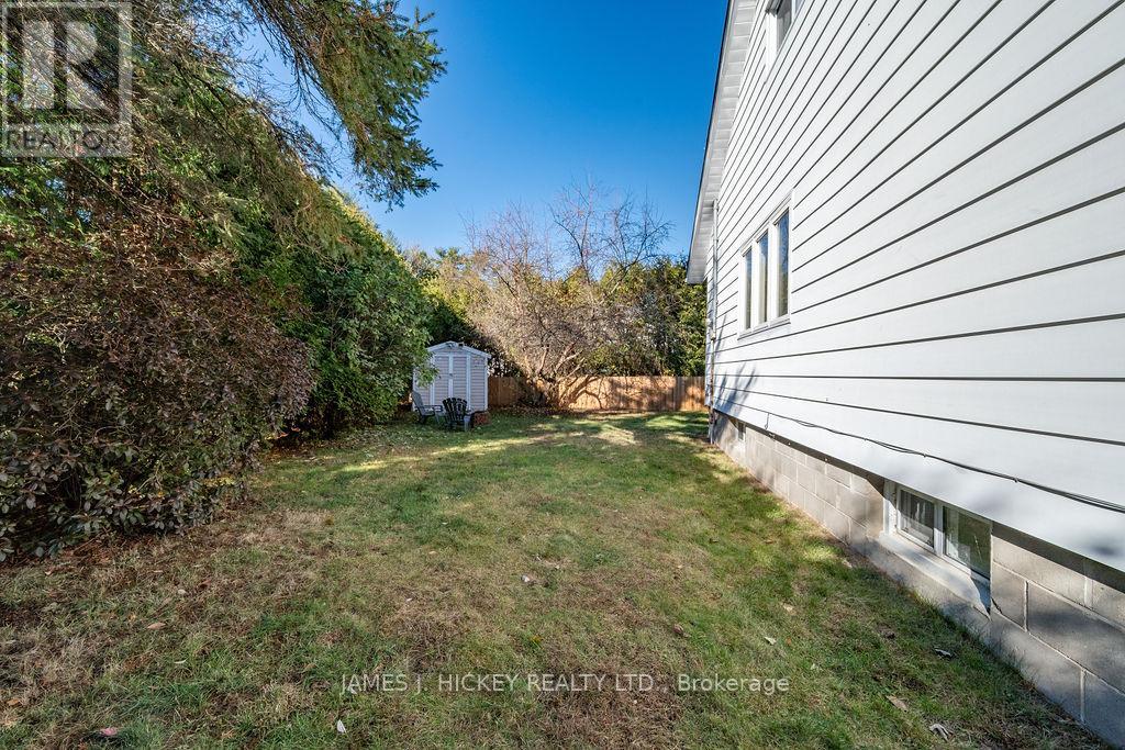 143 Boundary Road, Deep River, Ontario K0J 1P0 - Photo 40 - X12553468