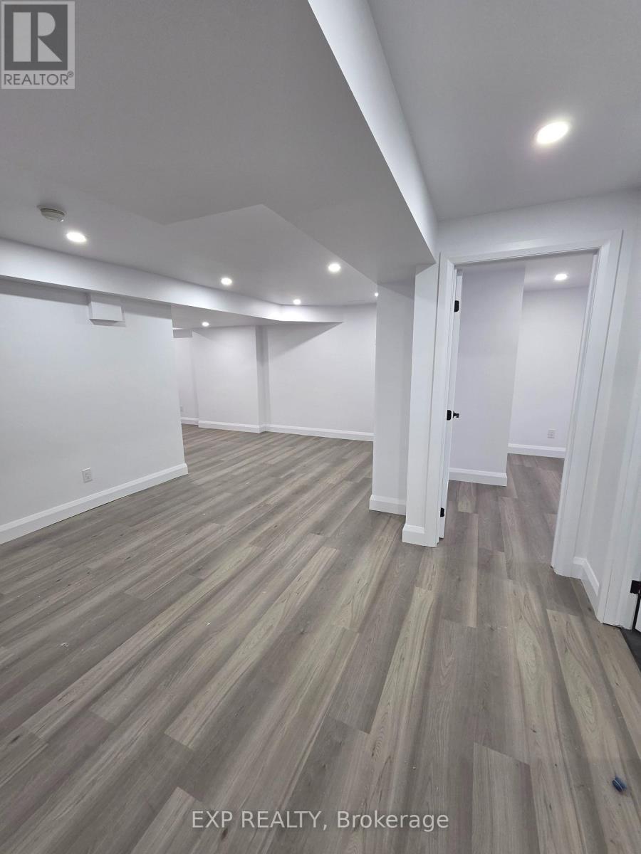 B - 180 Chenoa Way, Ottawa, Ontario K2J 0M4 - Photo 11 - X12553480