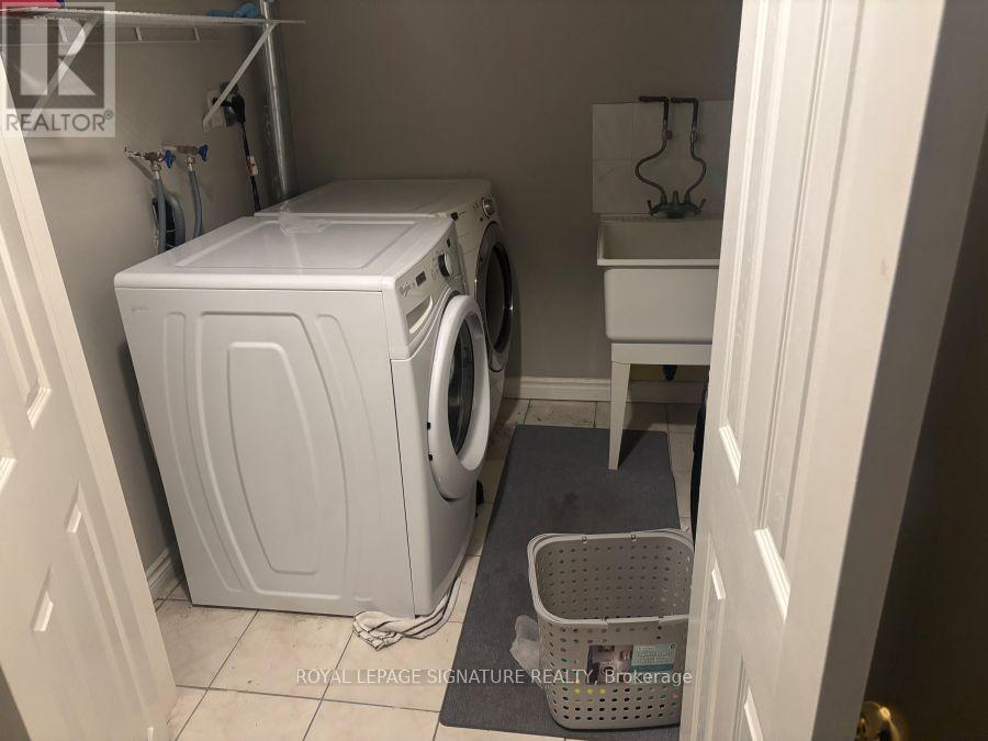 37 - 550 Steddick Court, Mississauga, Ontario  L5R 3S8 - Photo 10 - W12438256