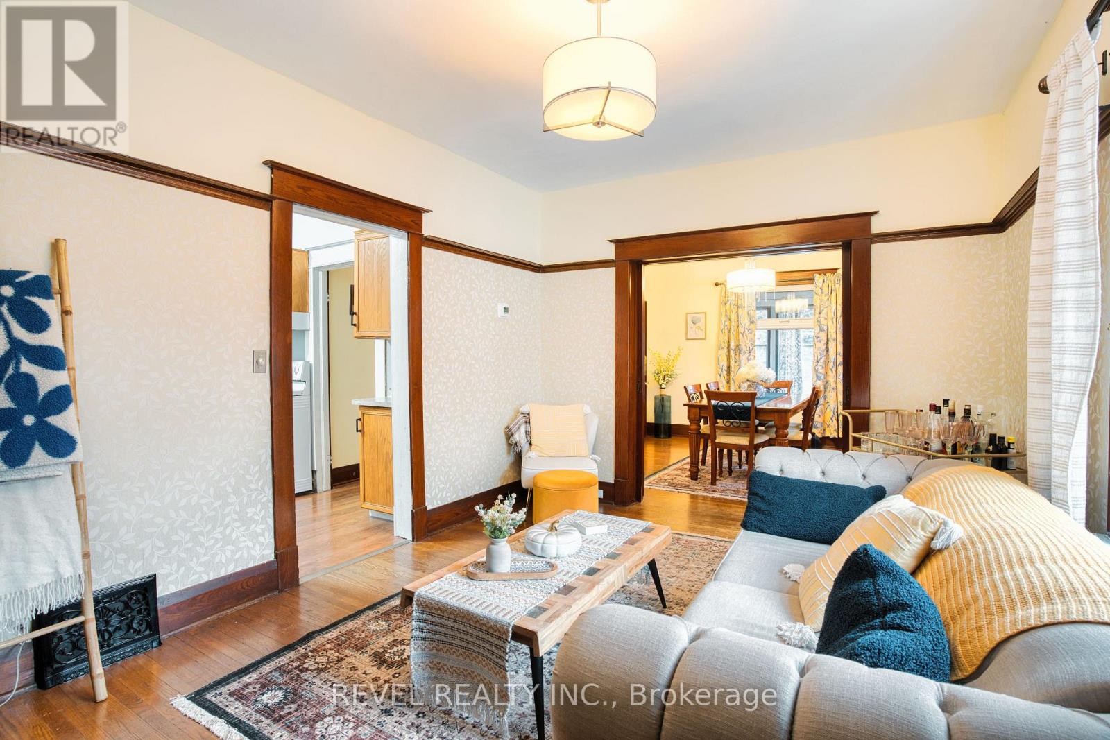 60 Rosedale Avenue W, Brampton, Ontario  L6X 1K1 - Photo 14 - W12551158