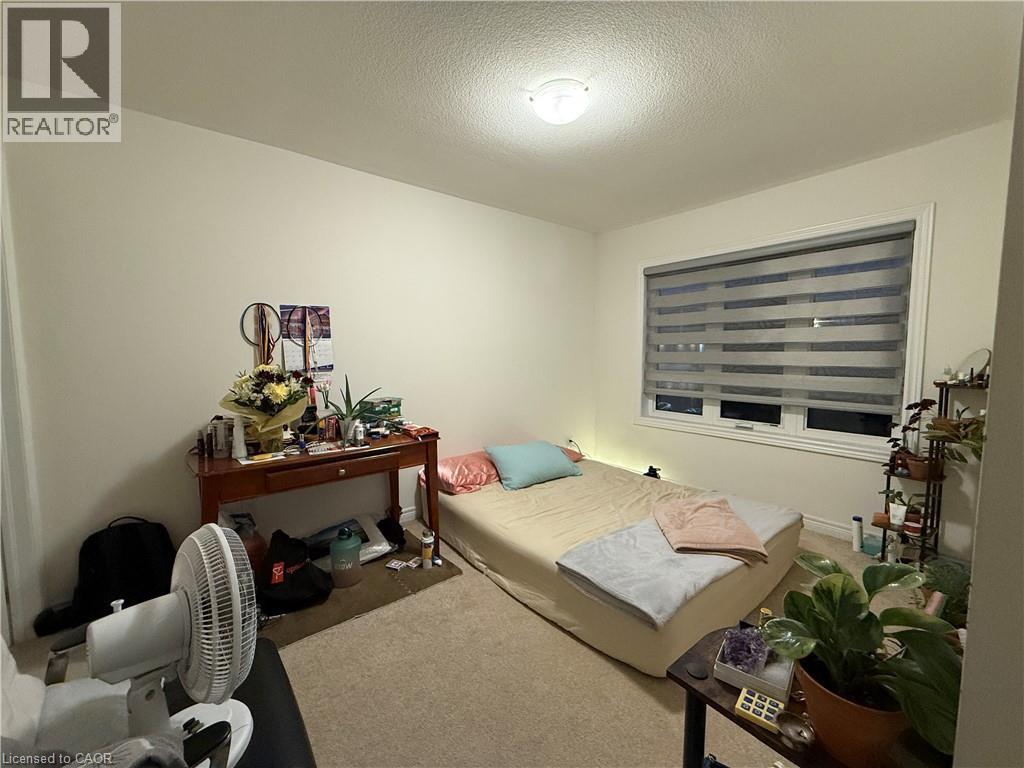 151 Broadacre Drive, Kitchener, Ontario  N2R 0S5 - Photo 25 - 40787953