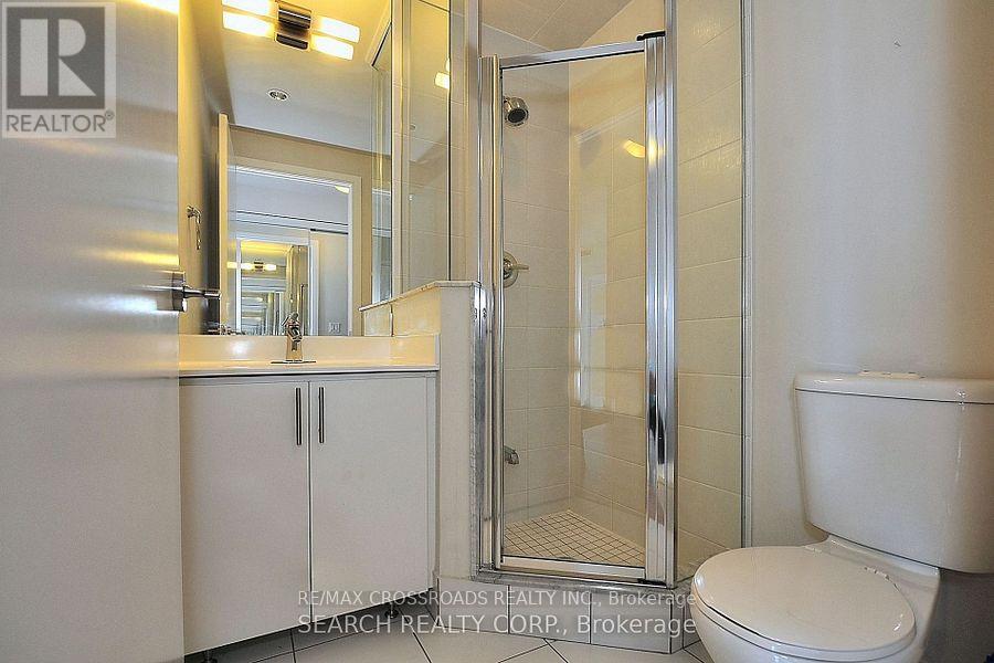 1702 - 181 Wynford Drive, Toronto, Ontario  M3C 0C6 - Photo 10 - C12553446