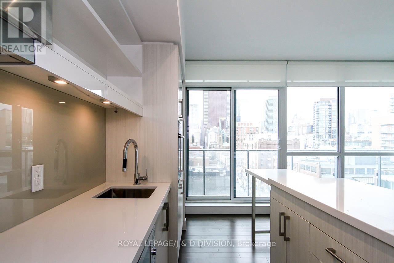 1106 - 39 Sherbourne Street, Toronto, Ontario  M5A 0L8 - Photo 12 - C12553448