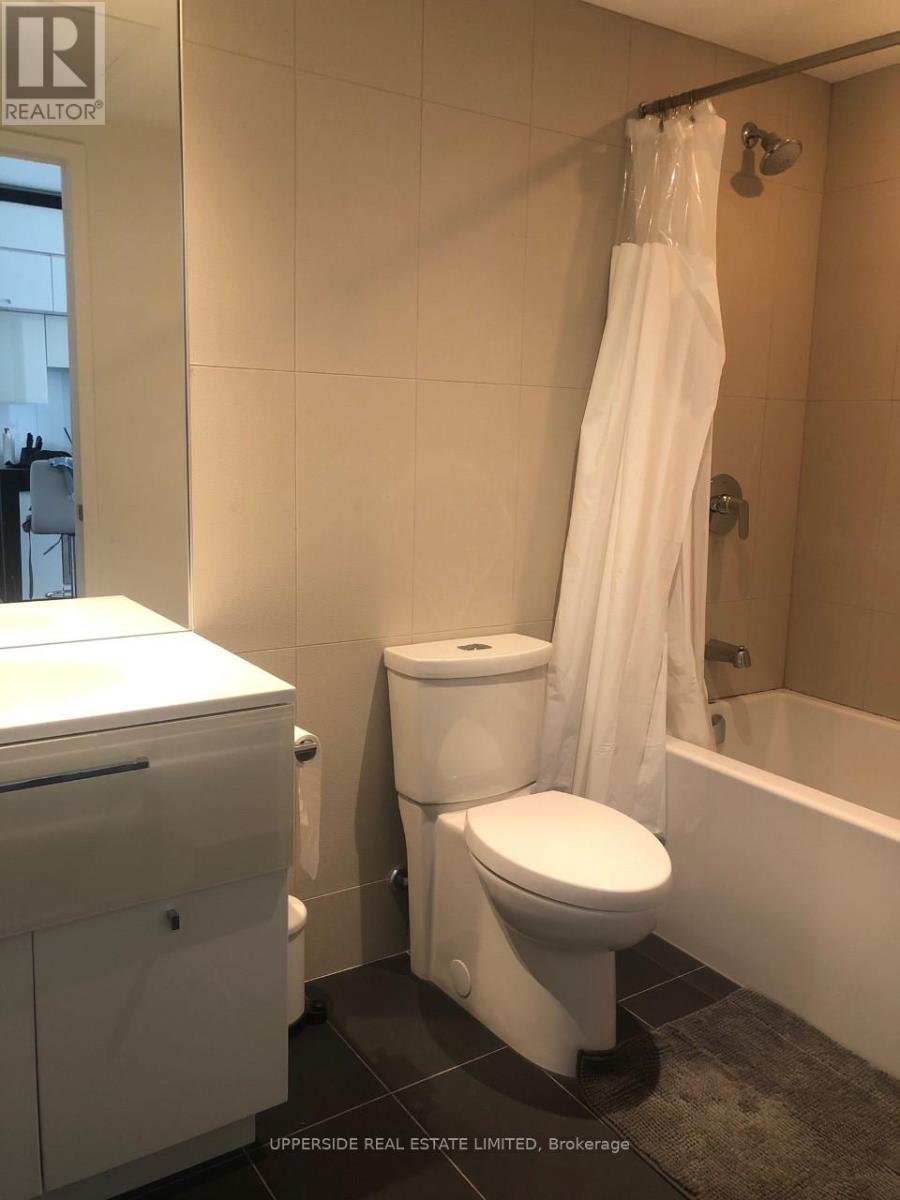 1808 - 15 Grenville Street, Toronto, Ontario  M4Y 0B9 - Photo 10 - C12553454