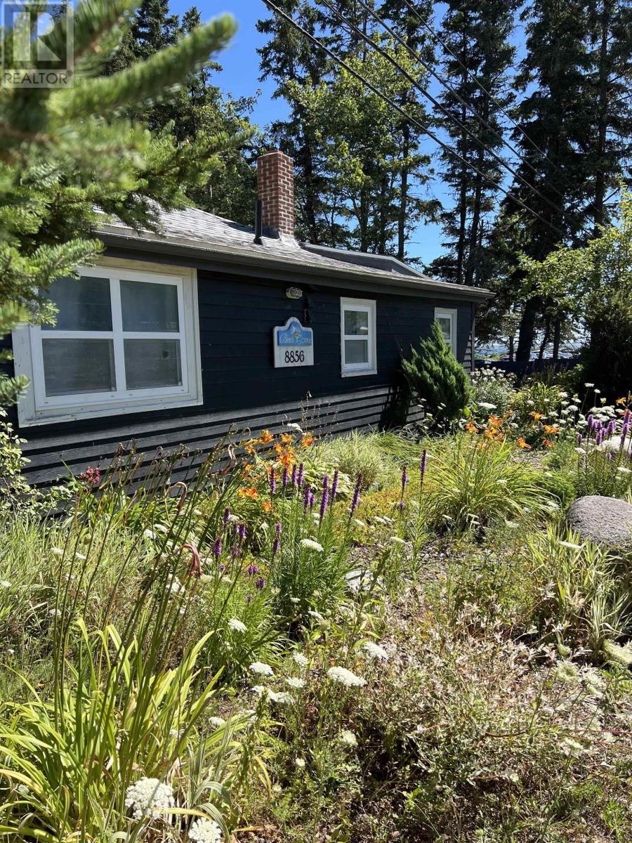 Property at 8856 St Margarets Bay Road image 3