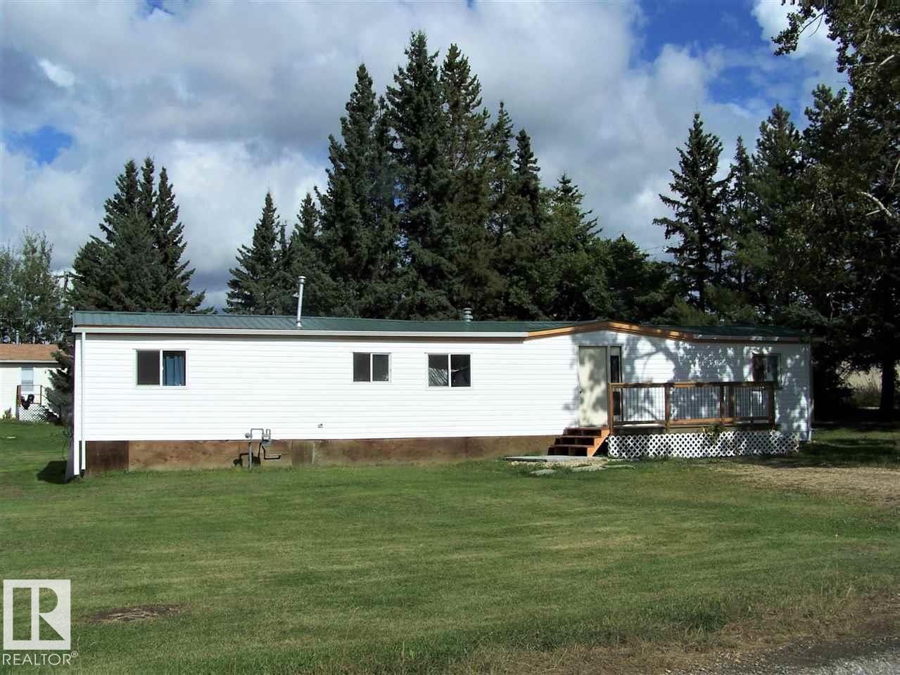 4604 52 ST, Entwistle, Alberta