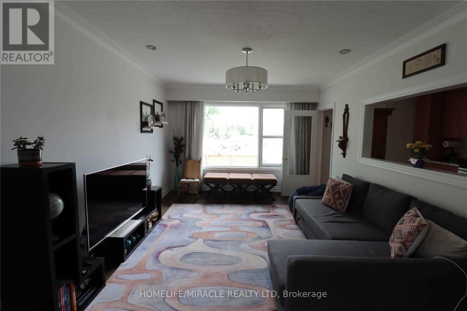 Main - 1382 Warden Avenue, Toronto, Ontario  M1R 2S5 - Photo 6 - E12553470