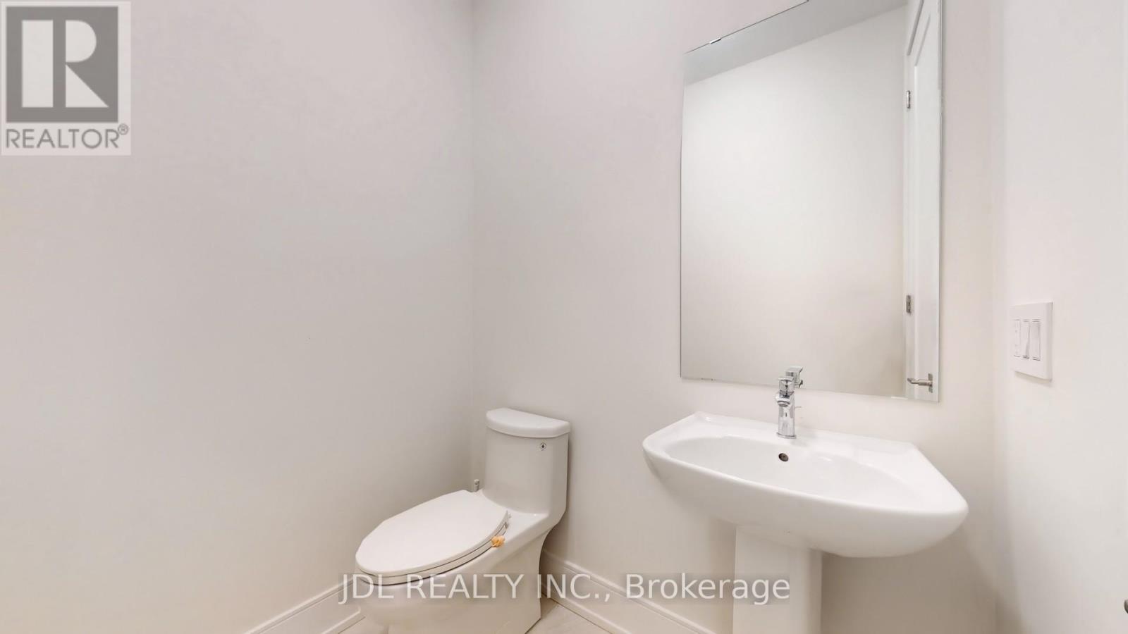 97 Milky Way Drive, Richmond Hill, Ontario  L4C 4M8 - Photo 11 - N12553426