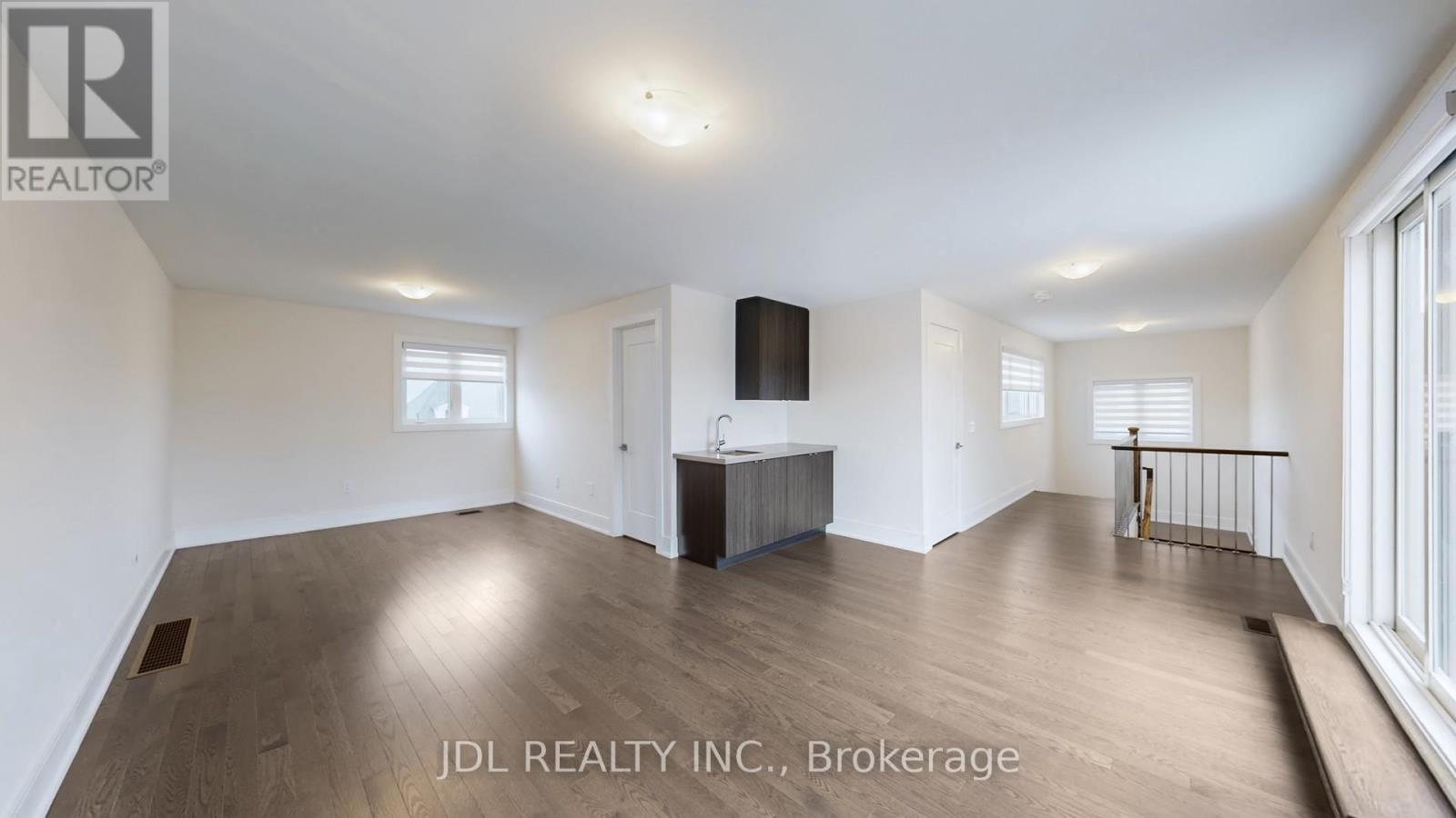 97 Milky Way Drive, Richmond Hill, Ontario  L4C 4M8 - Photo 28 - N12553426