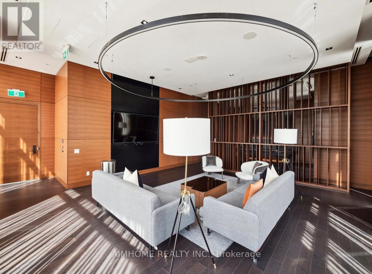 601 - 7895 Jane Street, Vaughan, Ontario  L4K 2M7 - Photo 3 - N12553450