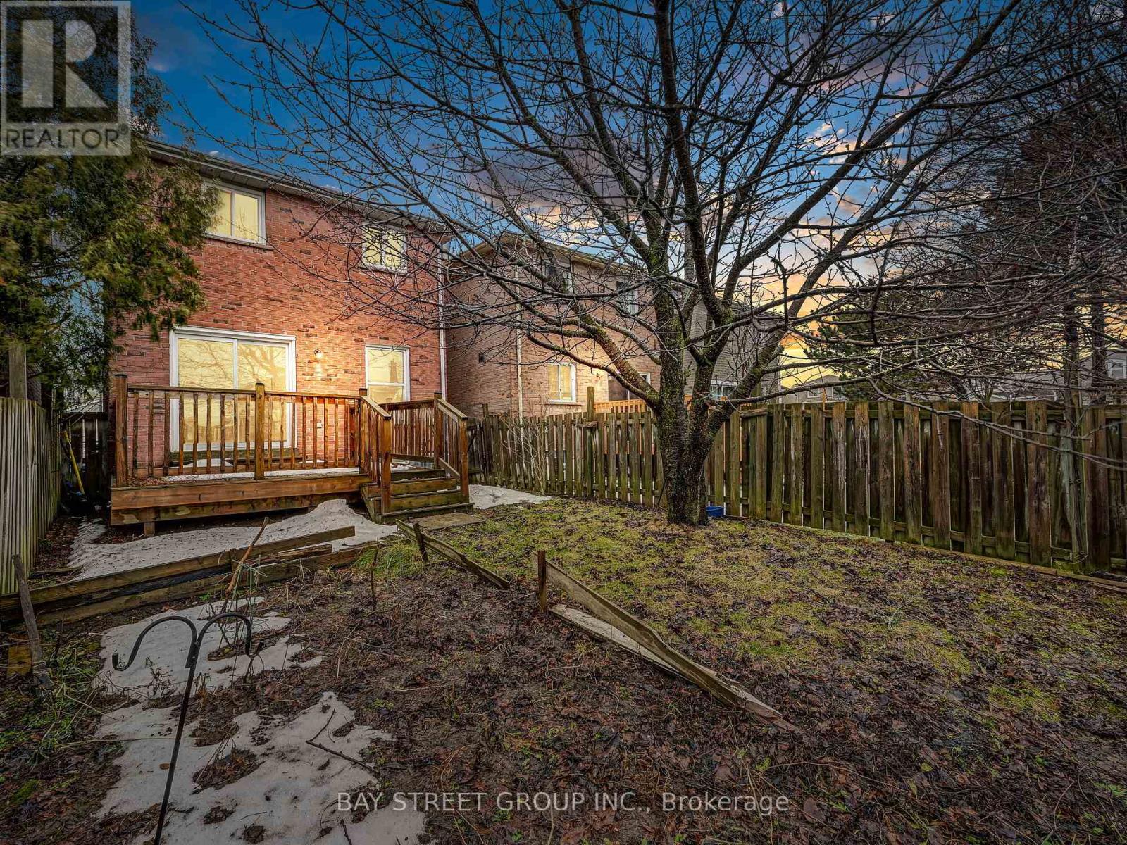 61 Sorrell Crescent, Markham, Ontario  L3S 1K9 - Photo 2 - N12553476