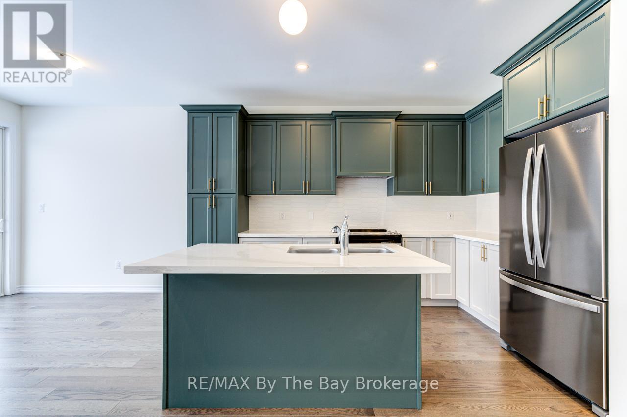 17 Sun Valley Avenue, Wasaga Beach, Ontario  L9Z 0N6 - Photo 14 - S12553494