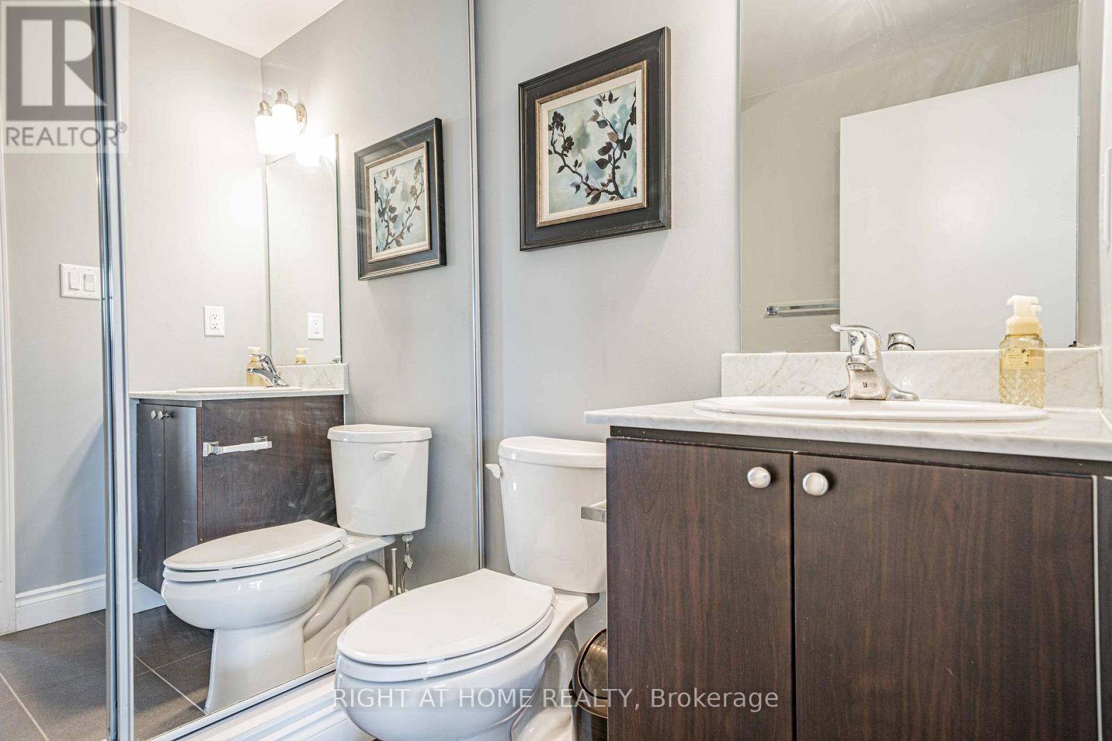 208 - 25 Richgrove Drive, Toronto, Ontario  M9R 0A3 - Photo 18 - W12553434