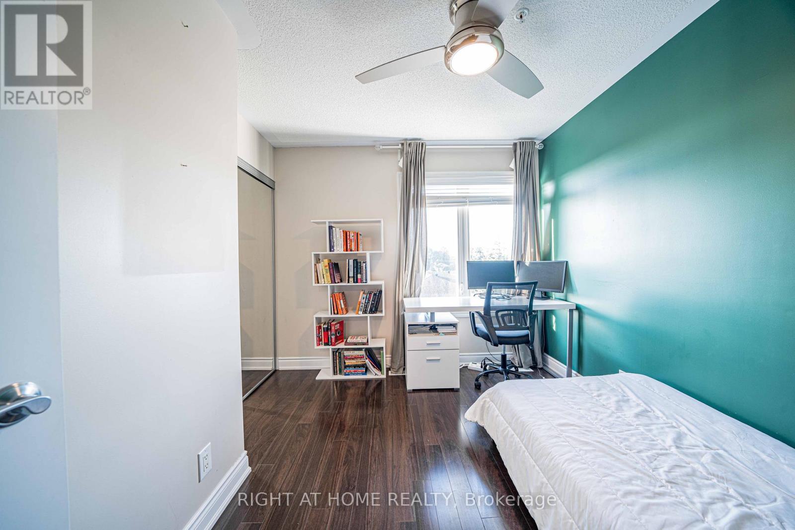 208 - 25 Richgrove Drive, Toronto, Ontario  M9R 0A3 - Photo 28 - W12553434