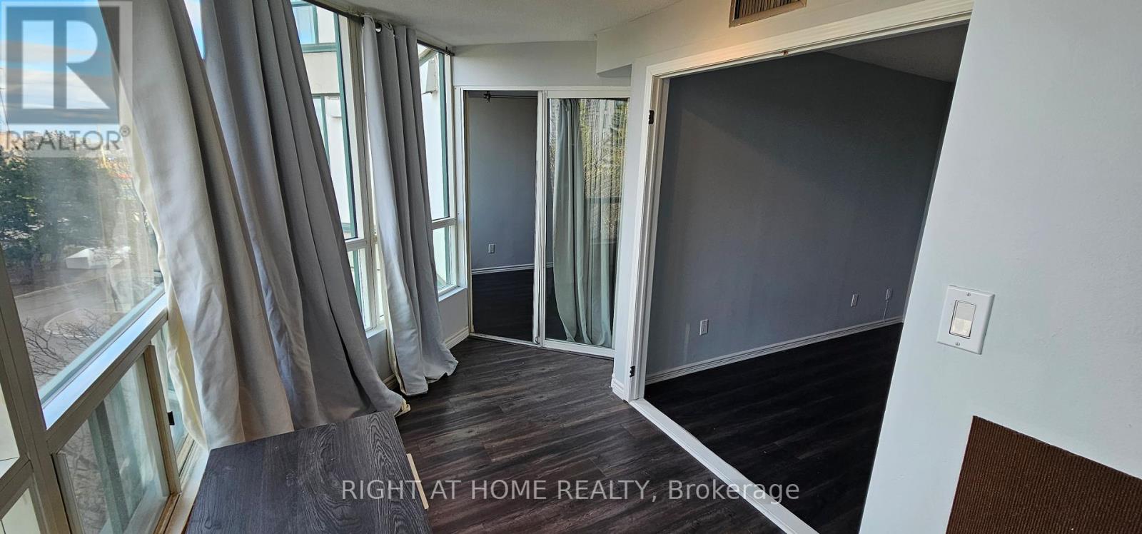 411 - 4460 Tucana Court, Mississauga, Ontario  L5R 3R4 - Photo 10 - W12553460