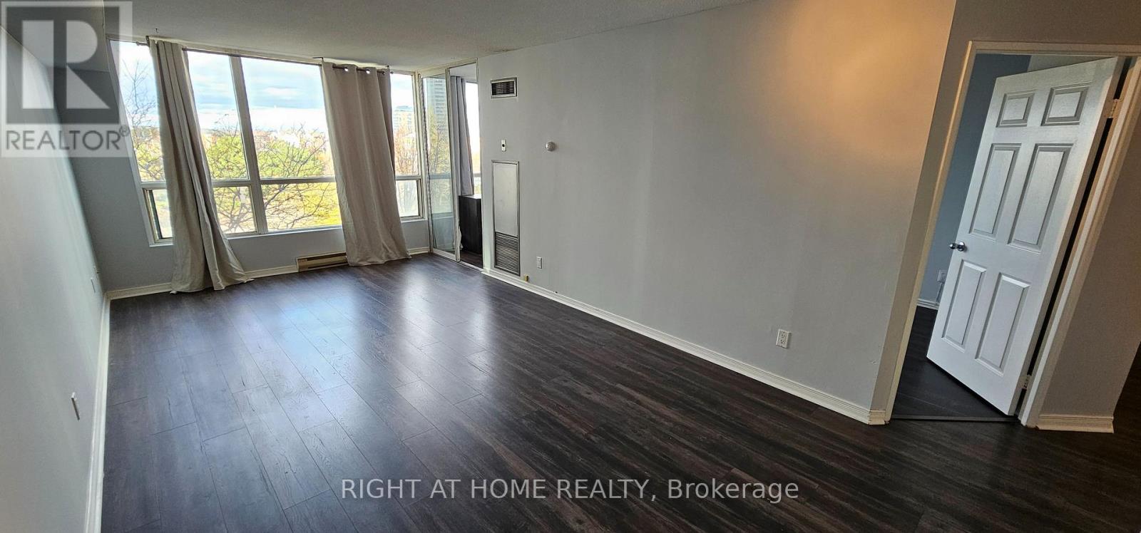 411 - 4460 Tucana Court, Mississauga, Ontario  L5R 3R4 - Photo 13 - W12553460