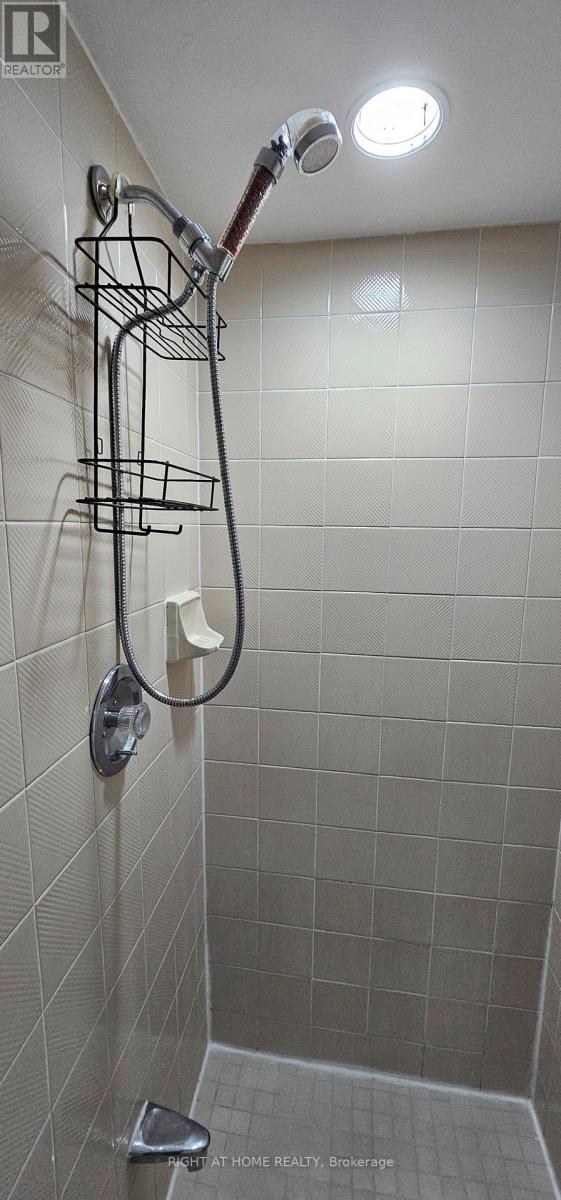 411 - 4460 Tucana Court, Mississauga, Ontario  L5R 3R4 - Photo 26 - W12553460